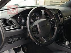 كرايسلر 300